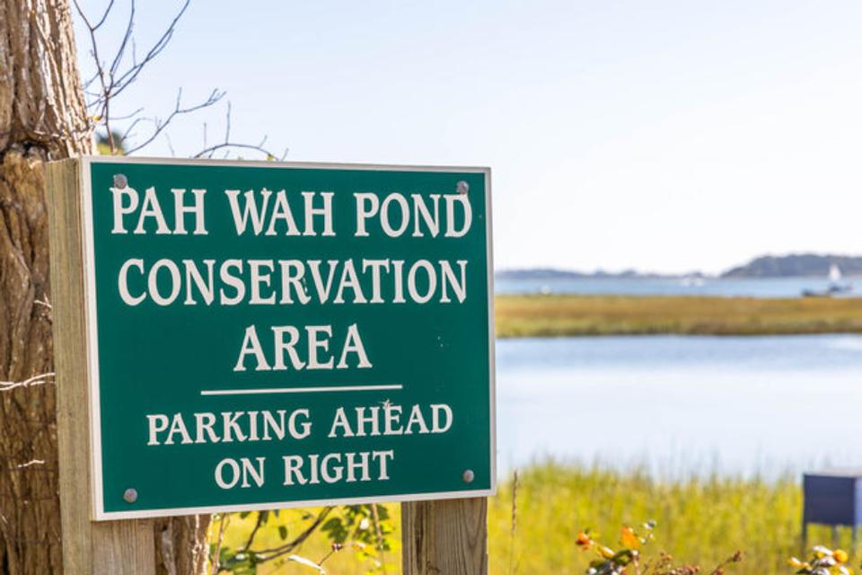 Paw Wah Pond